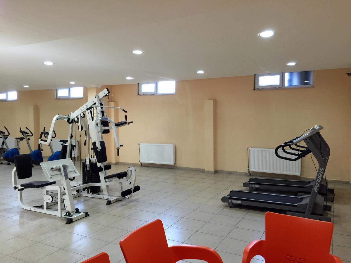 Ustundag Otel Keciborlu Ngoại thất bức ảnh
